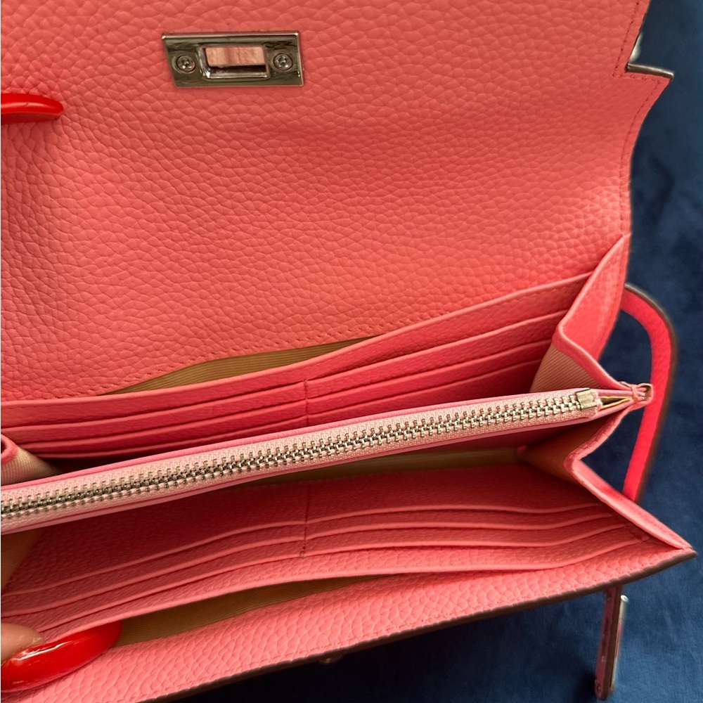 Elegant Pink Leather wallet - Picture 3 of 3